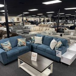 Fabric Sofa & Loveseat. 🚚WE DELIVER🚚