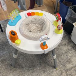 Skip Hop 3 Stage Activity Center