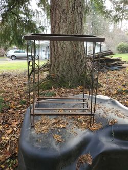 Really Cool Tank Stand Or ?