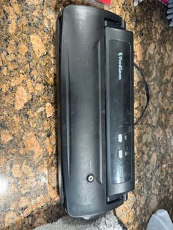 FoodSaver V2222 Vacuum Sealer