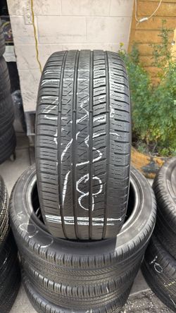 Tires un set 235-45-18