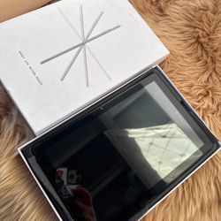 Tablet Moderness 10.1 Inch Android 2GB RAM 32GB Storage HD Touchscreen