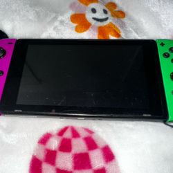 Nintendo Switch 