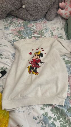 size medium disney