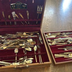 Lucky Direction Bronze Cutlery