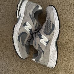Grey New Balance 2002R Trainers