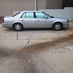 2003 Cadillac DeVille 