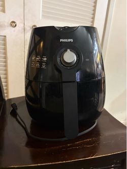 Air fryer with accessories