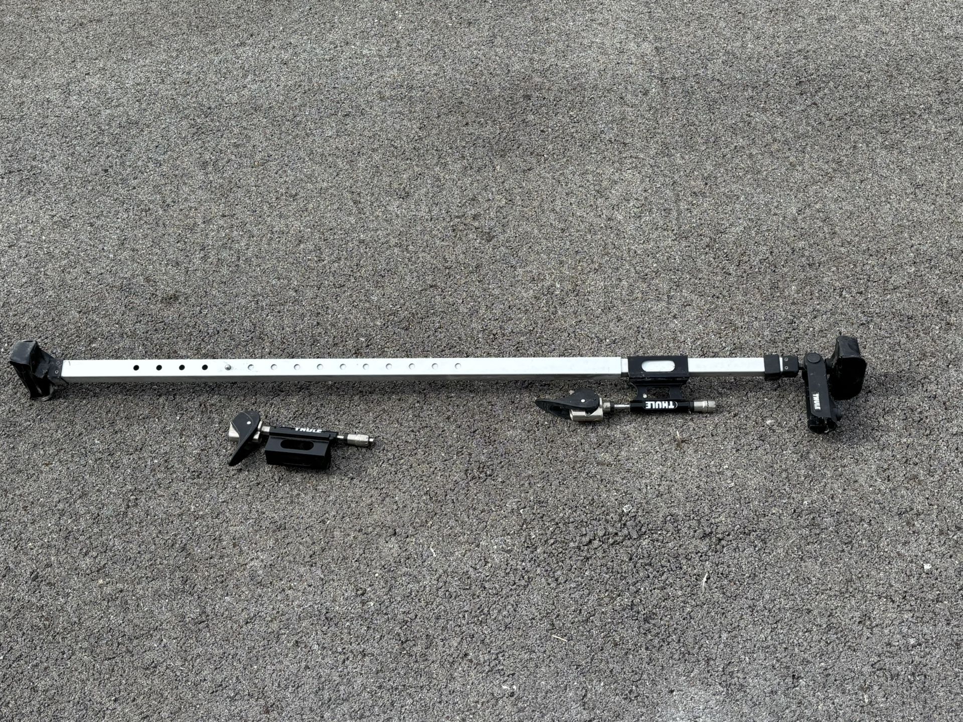 Thule Truck Bed Dual Bike Rack