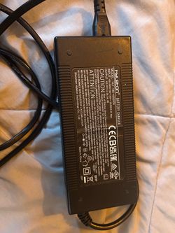 Charger – Hyleton 42V 2A electric  battery charger.