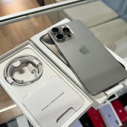 iPhone 15 Pro Max Titanium 