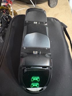 PS4 Dual Controller Charging Station