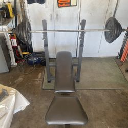 Weight Bench And Weights 205pounds