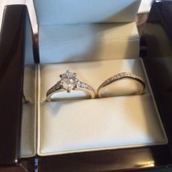 Wedding Ring Set