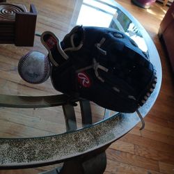 Baseball Glove ⚾️ 
