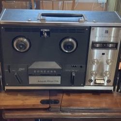 Concord 776D Reel to Reel Automatic Reverse Stereo Tape Recorder