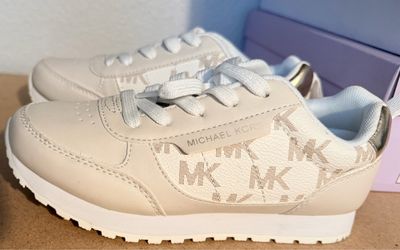 Michael Kors MK Logo Sneakers (girls)