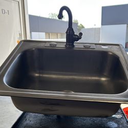  Stainless sink 