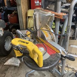 Dewalt 12” Double Bevel Miter Saw 