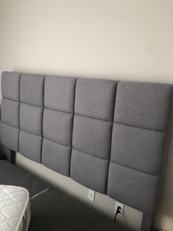 King bed and box Springs 