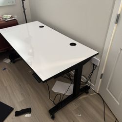 Uplift Height Adjustable Desk