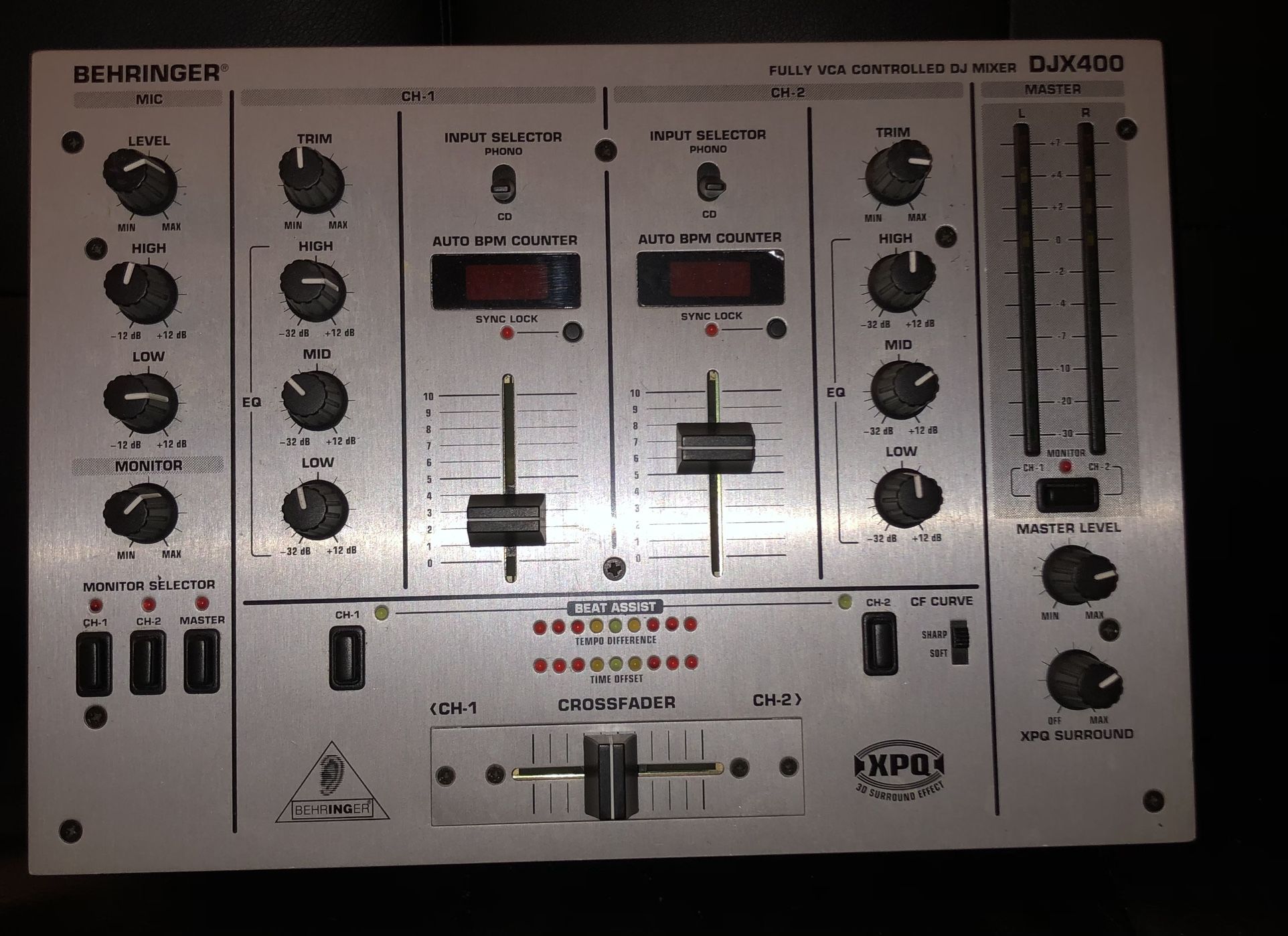 BEHRINGER DJX400 XPQ Vintage Audio Mixer