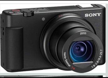 Sony ZV-1 Digital Camera for Content Creators, Vlogging and YouTube with Flip Screen, Built-in Microphone, 4K HDR Video, Touchscreen Display, Live Vid