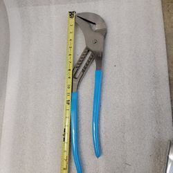 #480 Channel Lock Pliers 20¼" Long