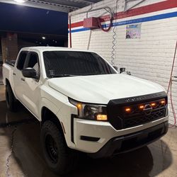 2022 Nissan frontier 4x4