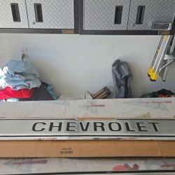 Chevrolet Tailgate Band 