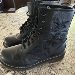 Doc Martens Size 7