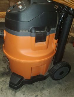 Ridgid 16 Gallon 6.5 HP SNR Wet Dry Vac With Upgraded Orange Hose & 11 Attachments & Original Black Hose Thumbnail