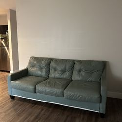 Beautiful Teal Couch 🩵