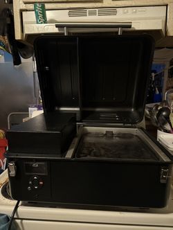 Ranger  pellet grill and smoker in black