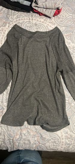 Women’s long sleeve shirt