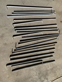 Bali Lock-Seam Adjustable Curtain Rod