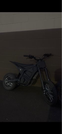 Yozma IN10 E Dirt Bike *EXCELLENT condition*