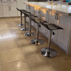 Modern 24” Counter Height Bar Stools (5) Paid $1,250.  Sell $99