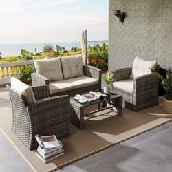 New 4pc Set Patio Furniture 