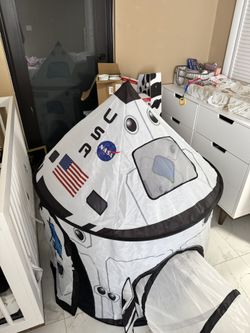 Brand New Space Ship Tent