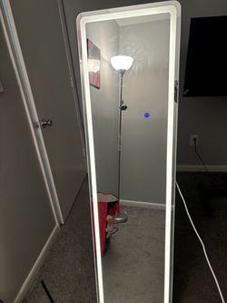 LED stand up/wall mirror