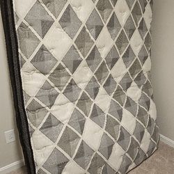Queen Matress 
