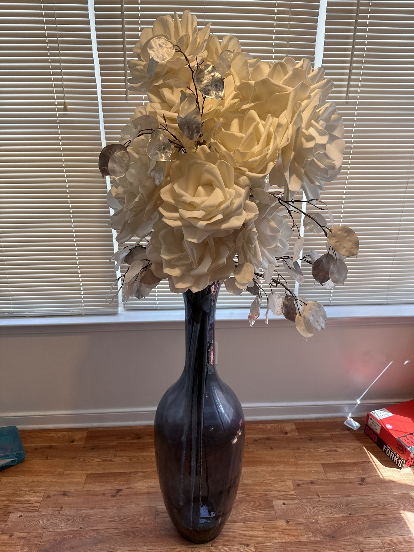 Floor Vase With Flowers 