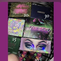 Eyeshadow pallets 
