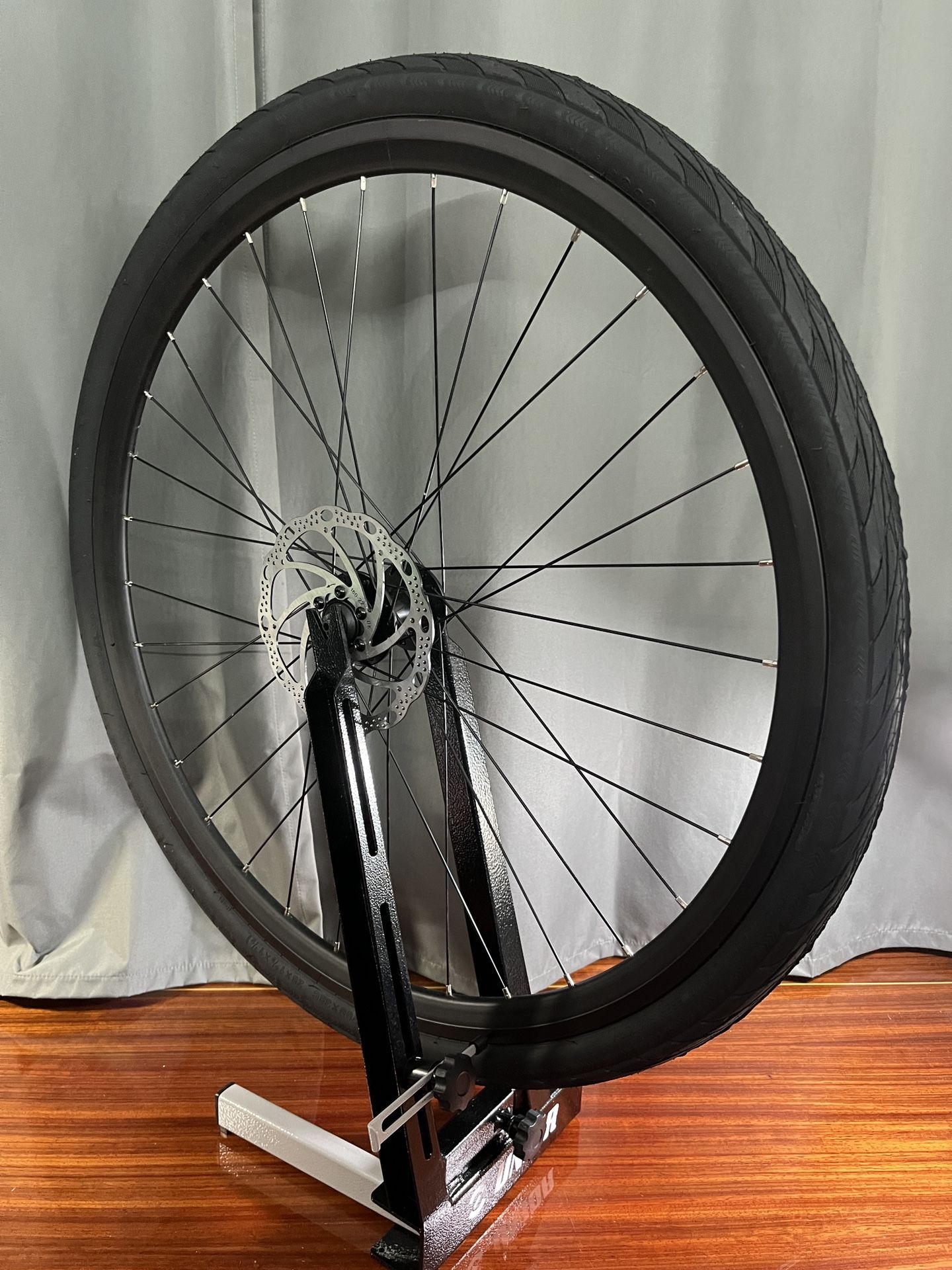 Chaoyang Kestral H-481 700 x 38c tires PAIR from new bike