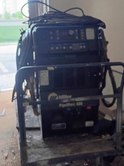 Welding machine need gone asap lowest price 9,000