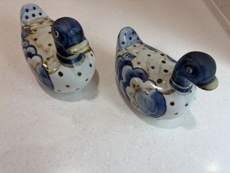 Pair Of Ceramics Ornamental Duck Containers