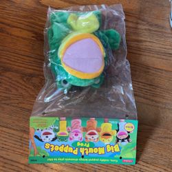 New frog puppet