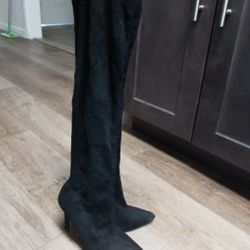 Woman's Boots 