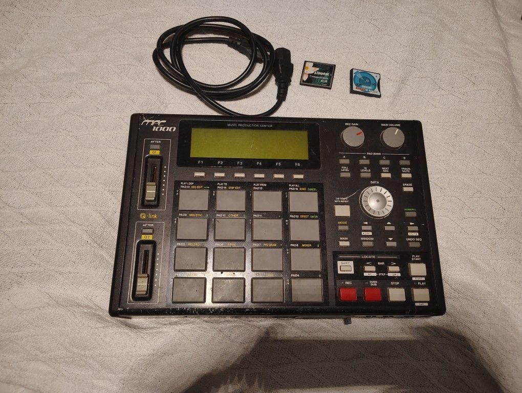 Akai MPC1000 MPC 1000